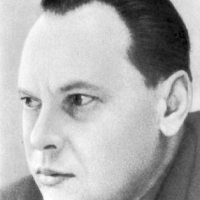 Анатолий Жаренов