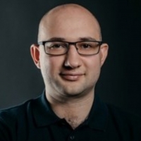 Александр Казанцев