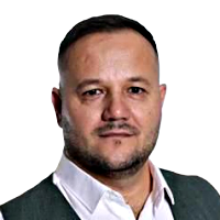 Рафаэль Дамиров