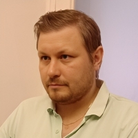 Владимир Кретов