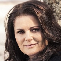 Сара Блэдэль