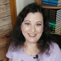 Любовь Чаро