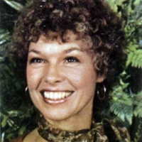 Тия Александер