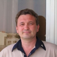 Азат Ахмаров