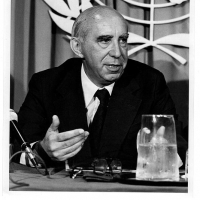 Анатолий Ковалев