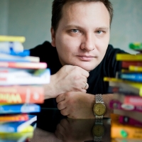 Валентин Холмогоров