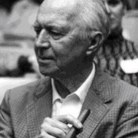 Мюррей Лейнстер