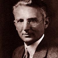 Дейл Карнеги