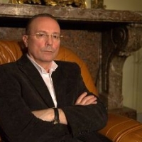 Виктор Николаев