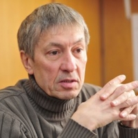 Юрий Козлов