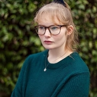 Нэнси Такер