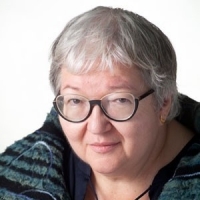 Ирина Комарова